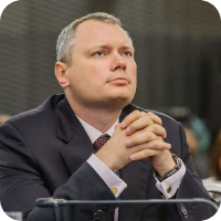 Виталий Кикавец.png